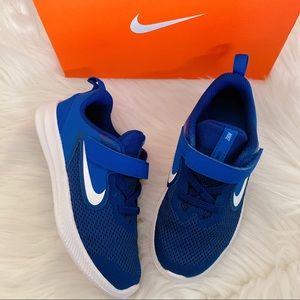 nike downshifter 9 boys